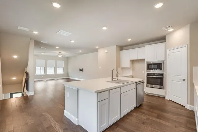 $505,000 | 801 Cassandra Court, Euless, TX 76040