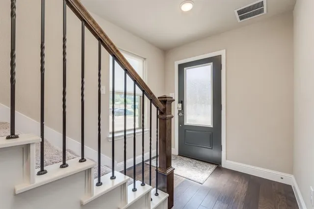 $505,000 | 801 Cassandra Court, Euless, TX 76040