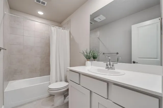 $505,000 | 801 Cassandra Court, Euless, TX 76040