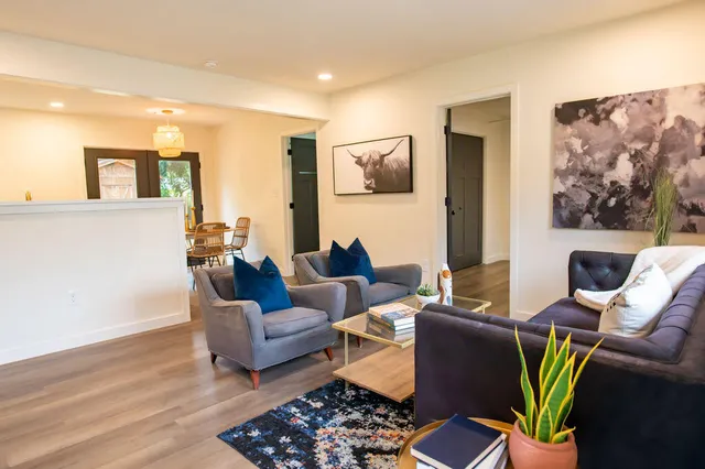 $425,000 | 1733 Main Road, Johns Island, SC 29455