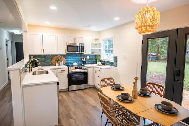 $425,000 | 1733 Main Road, Johns Island, SC 29455