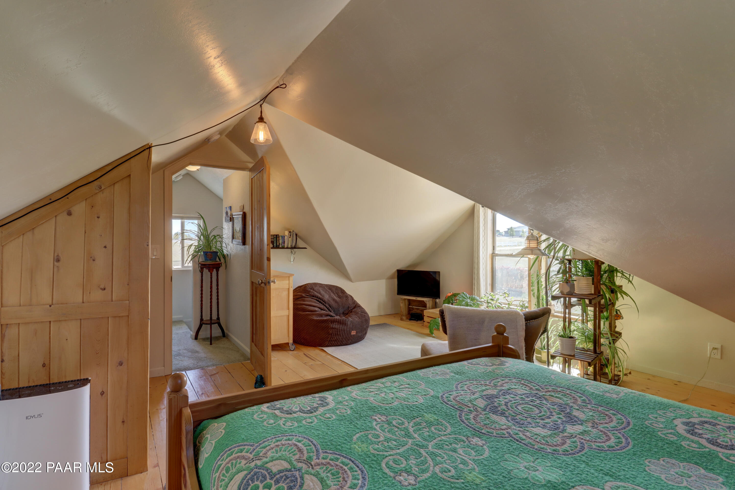 2290 West Canta Libre Road Chino Valley, AZ 86323 - Photo 14 of 45 014_Bedroom 2