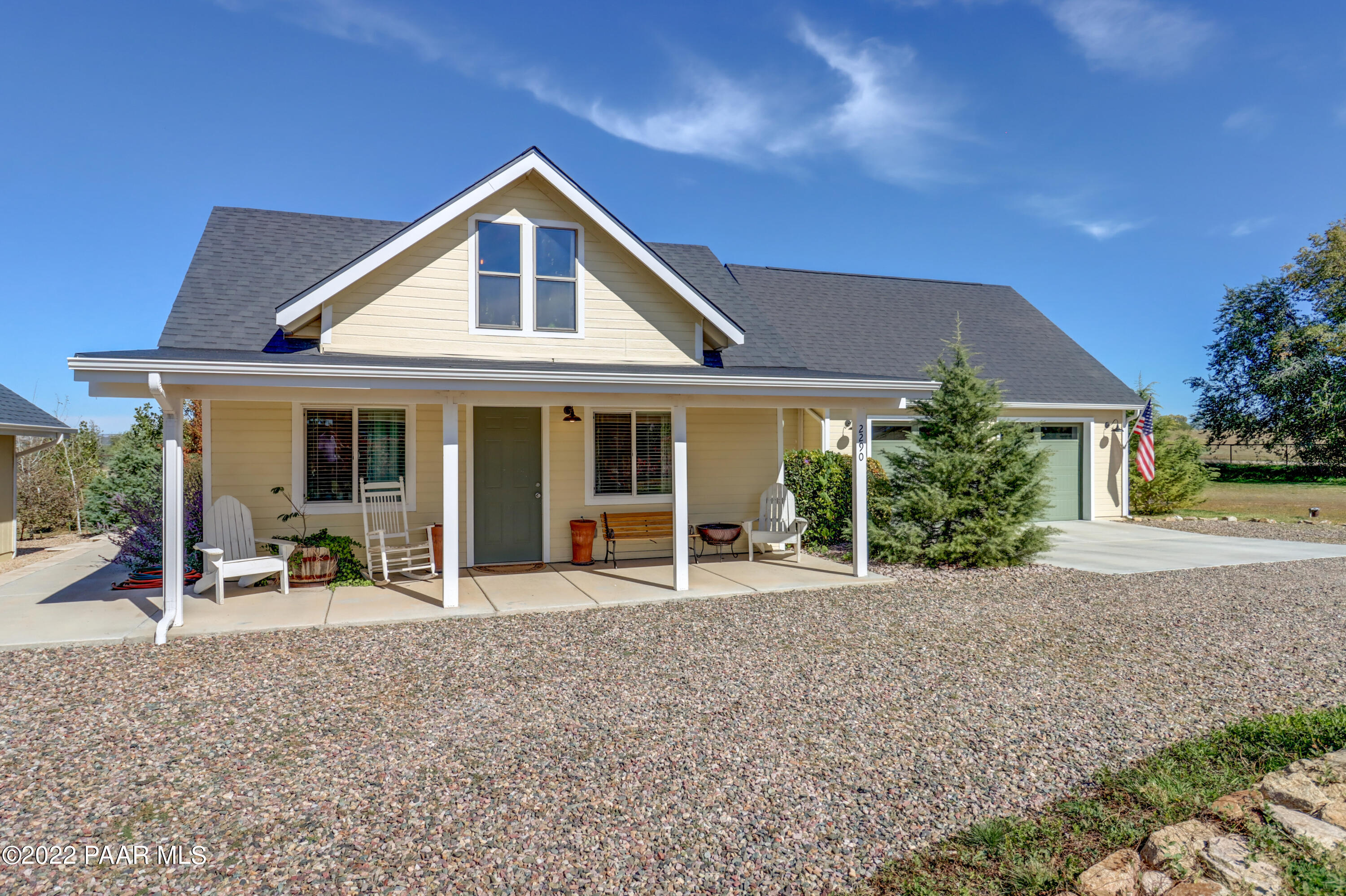2290 West Canta Libre Road Chino Valley, AZ 86323 - Photo 2 of 45 002_Inviting Front Porch