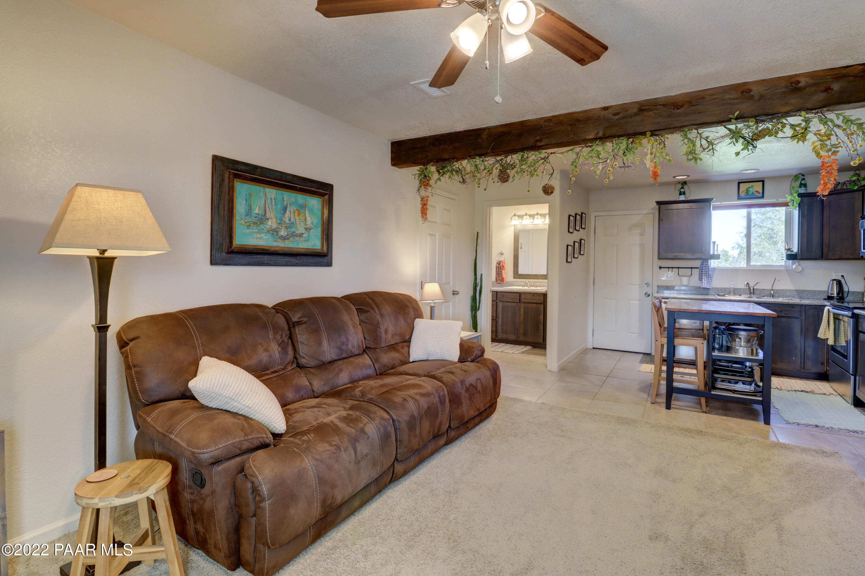 2290 West Canta Libre Road Chino Valley, AZ 86323 - Photo 5 of 45 005_Living Room