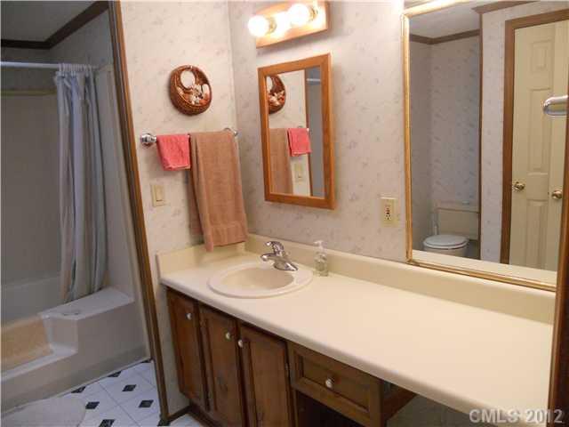 8617 Simpson Road Waxhaw, NC 28173 - Photo 8 of 16 Gallery Image 8