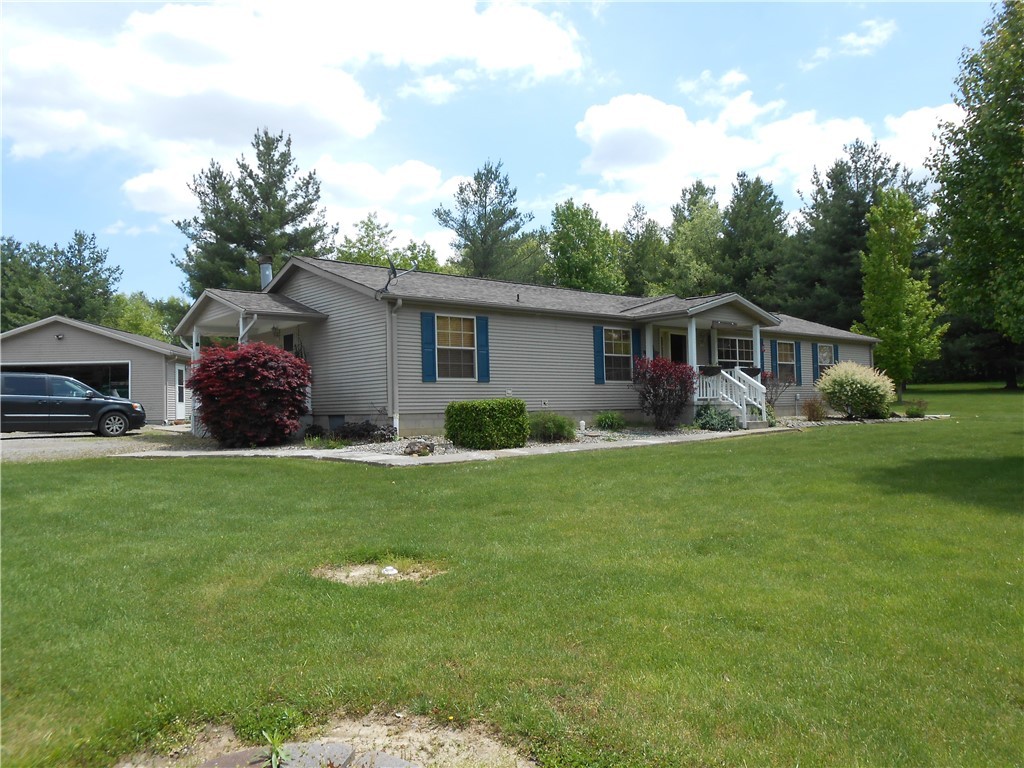 6390 Snake Trail Road Charleston, IL 61920 - Photo 1 of 23