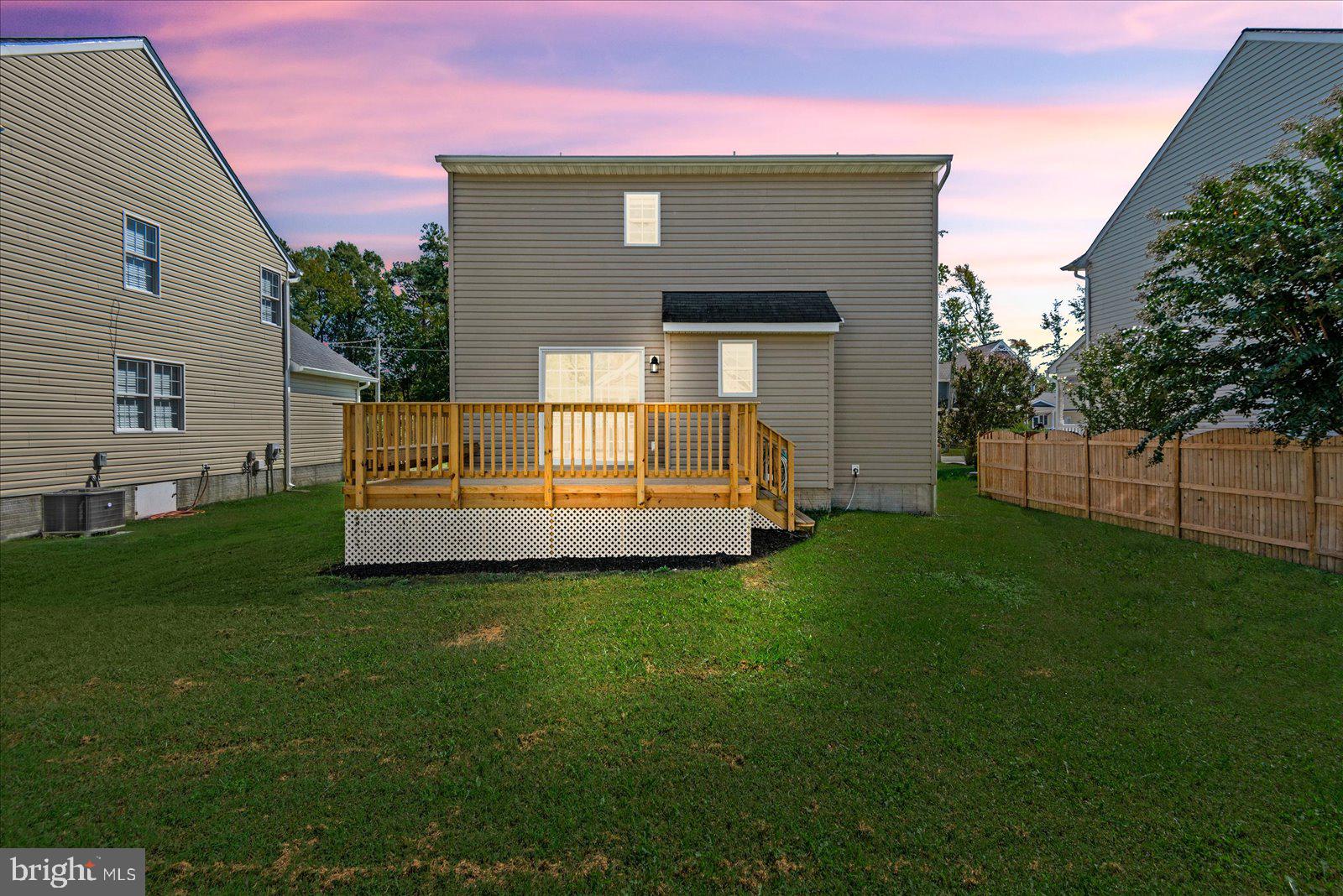321 3rd Street Colonial Beach, VA 22443 - Photo 40 of 47 a front view of a house with garden