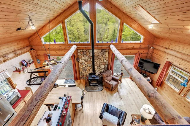 $587,000 | 14980 National Forest Road 2297, Mountain, WI 54149