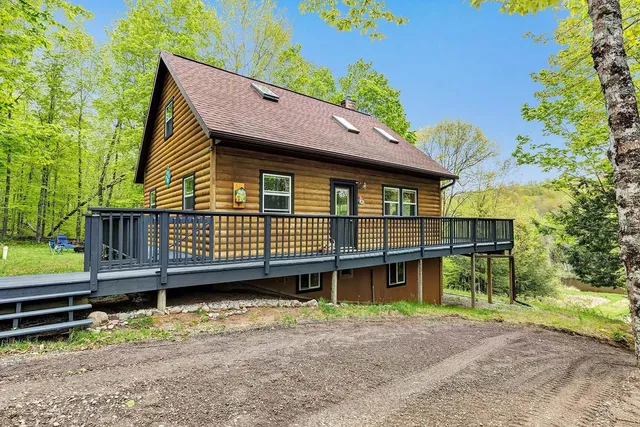 $587,000 | 14980 National Forest Road 2297, Mountain, WI 54149