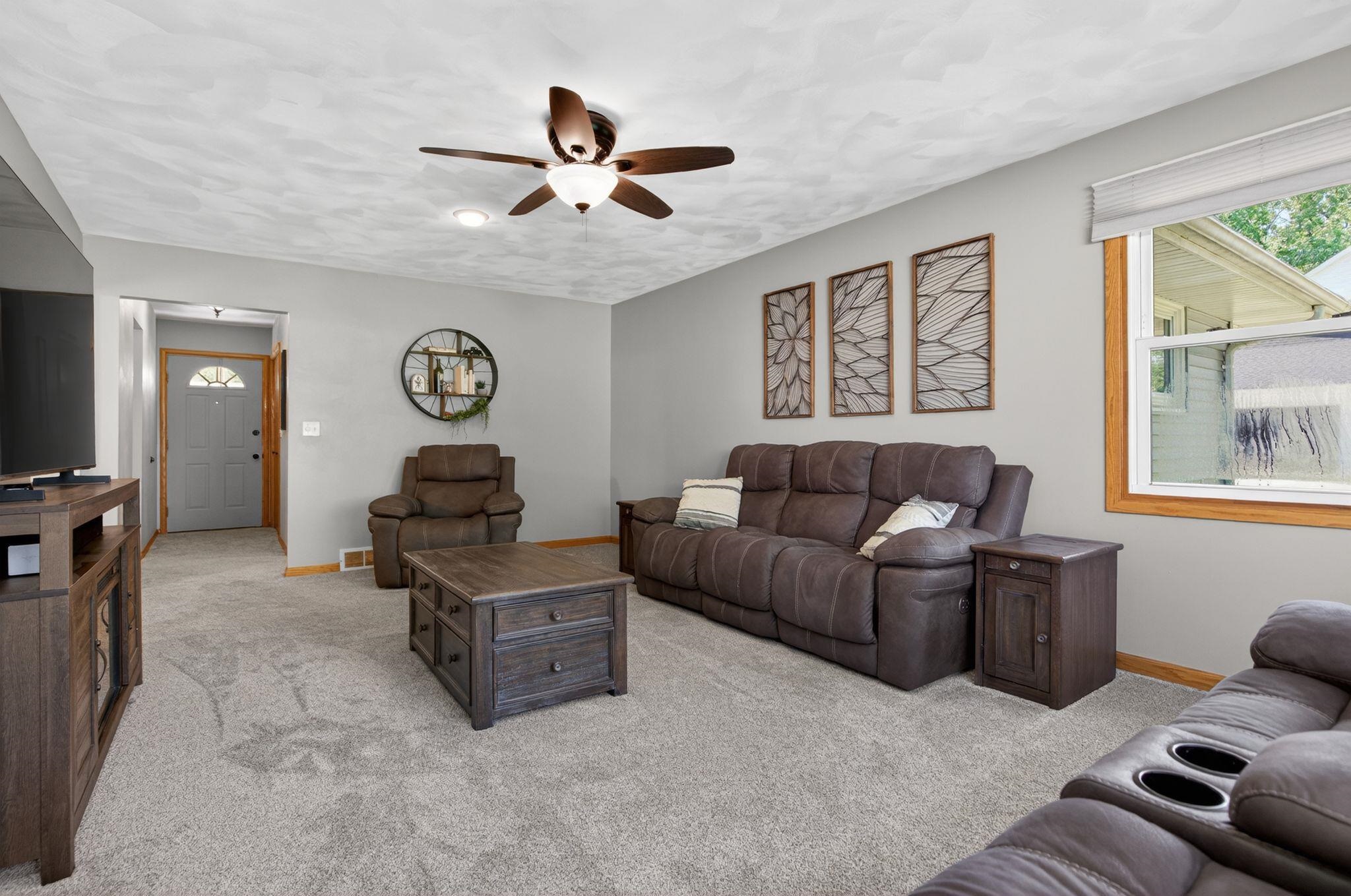 N8897 South Coop Road Menasha, WI 54952 - Photo 11 of 44