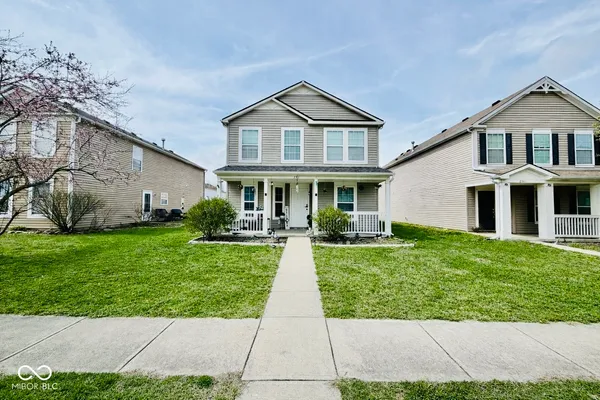 $325,000 | 2354 Blackthorn Drive, Franklin, IN 46131