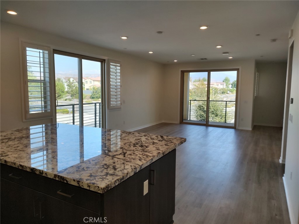 202 Paramount Irvine, CA 92618 - Photo 9 of 24