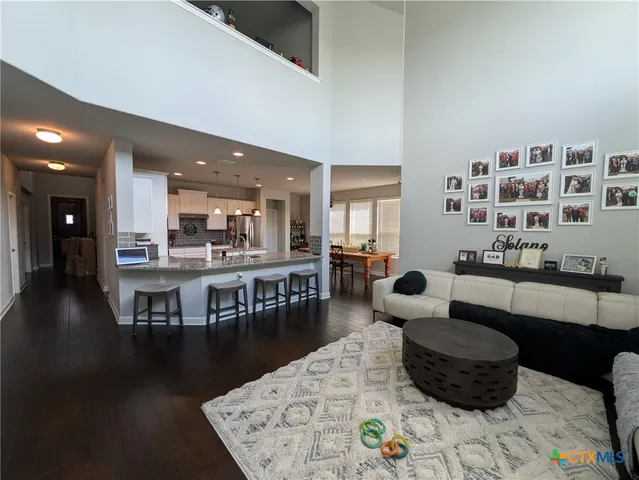 $2,295 | 892 Maple Drive, New Braunfels, TX 78130