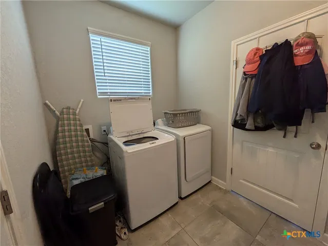 $2,295 | 892 Maple Drive, New Braunfels, TX 78130