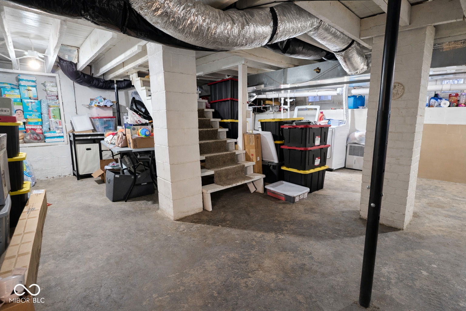 522 East 4th St Road Seymour, IN 47274 - Photo 12 of 17