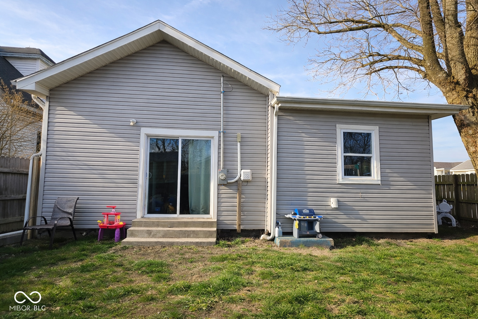 522 East 4th St Road Seymour, IN 47274 - Photo 14 of 17