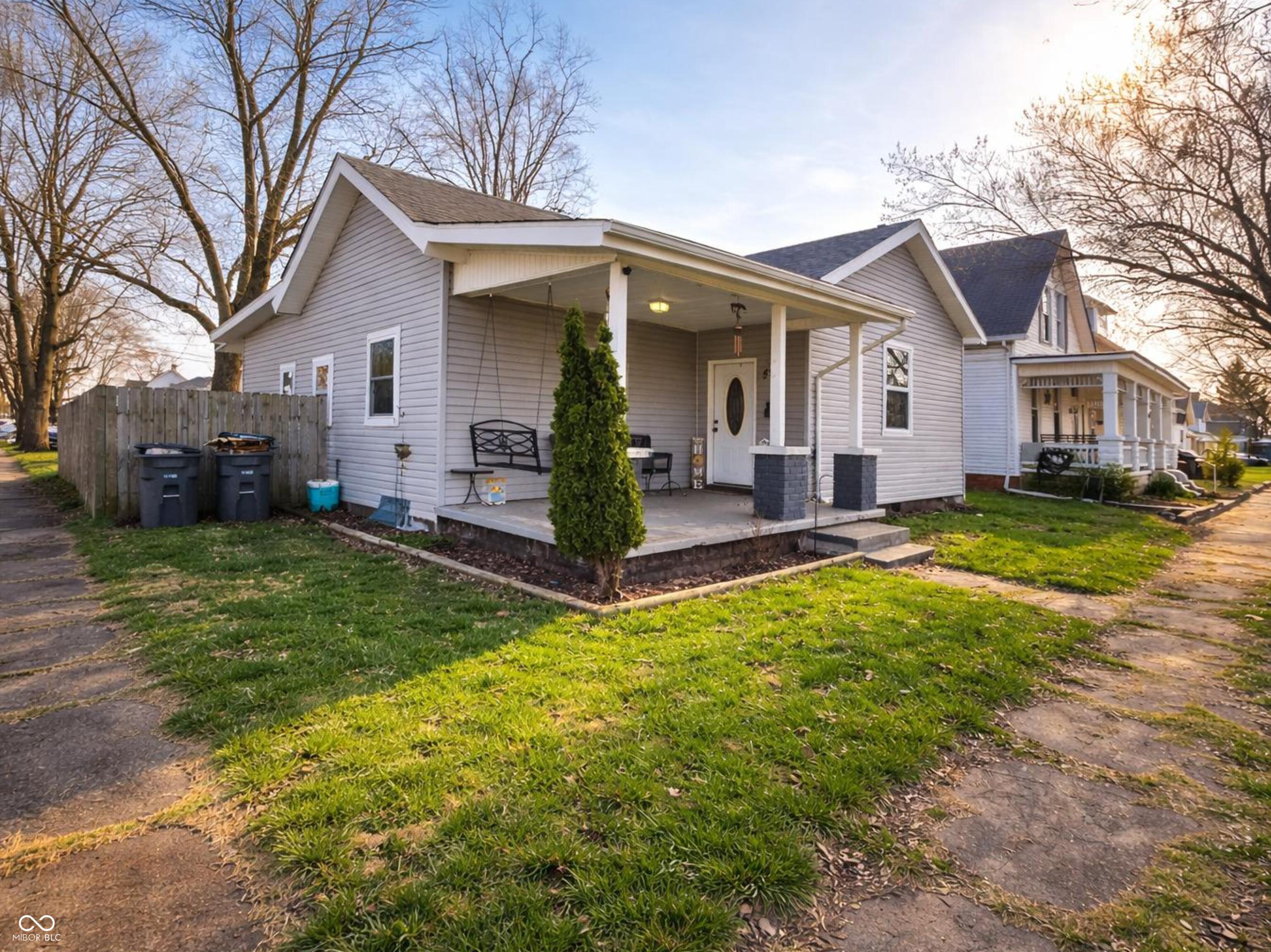 522 East 4th St Road Seymour, IN 47274 - Photo 2 of 17