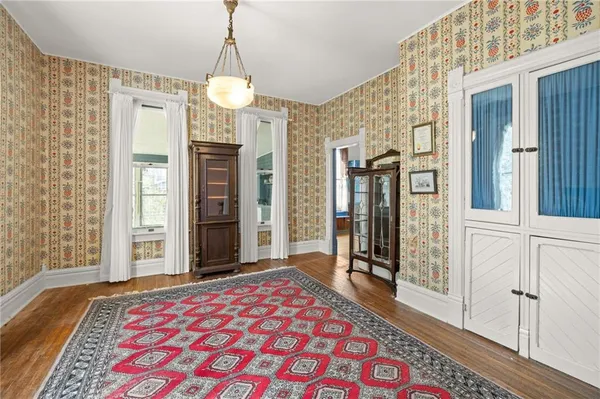 $259,000 | 222 West Gay Street, Warrensburg, MO 64093
