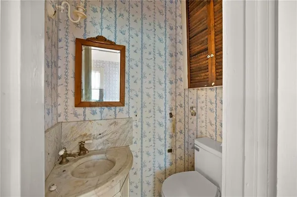 $259,000 | 222 West Gay Street, Warrensburg, MO 64093