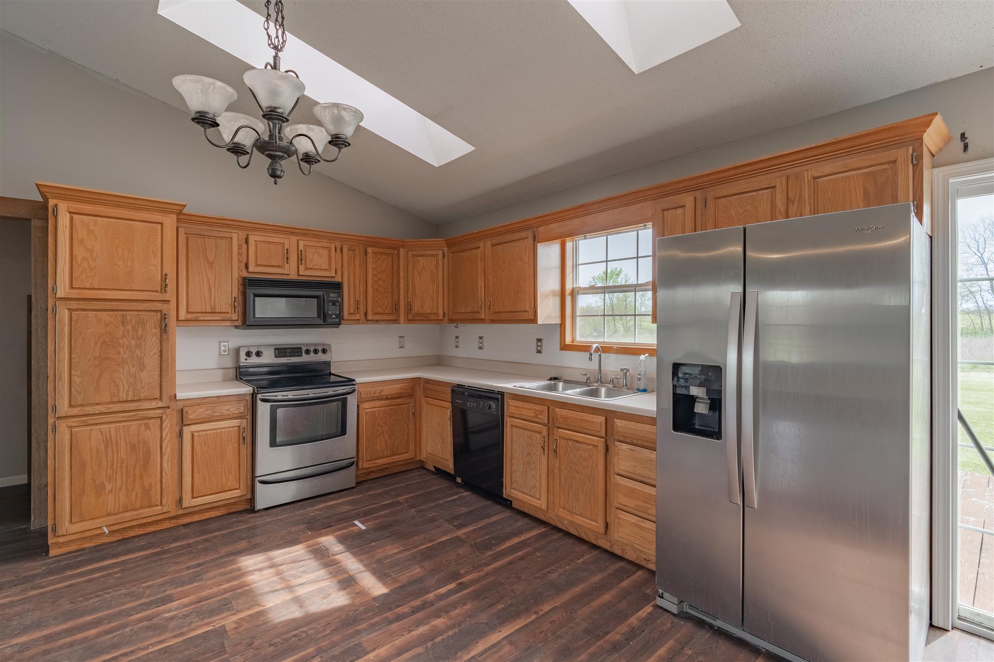2330 Morrison Road Wabash, IN 46992 - Photo 10 of 24