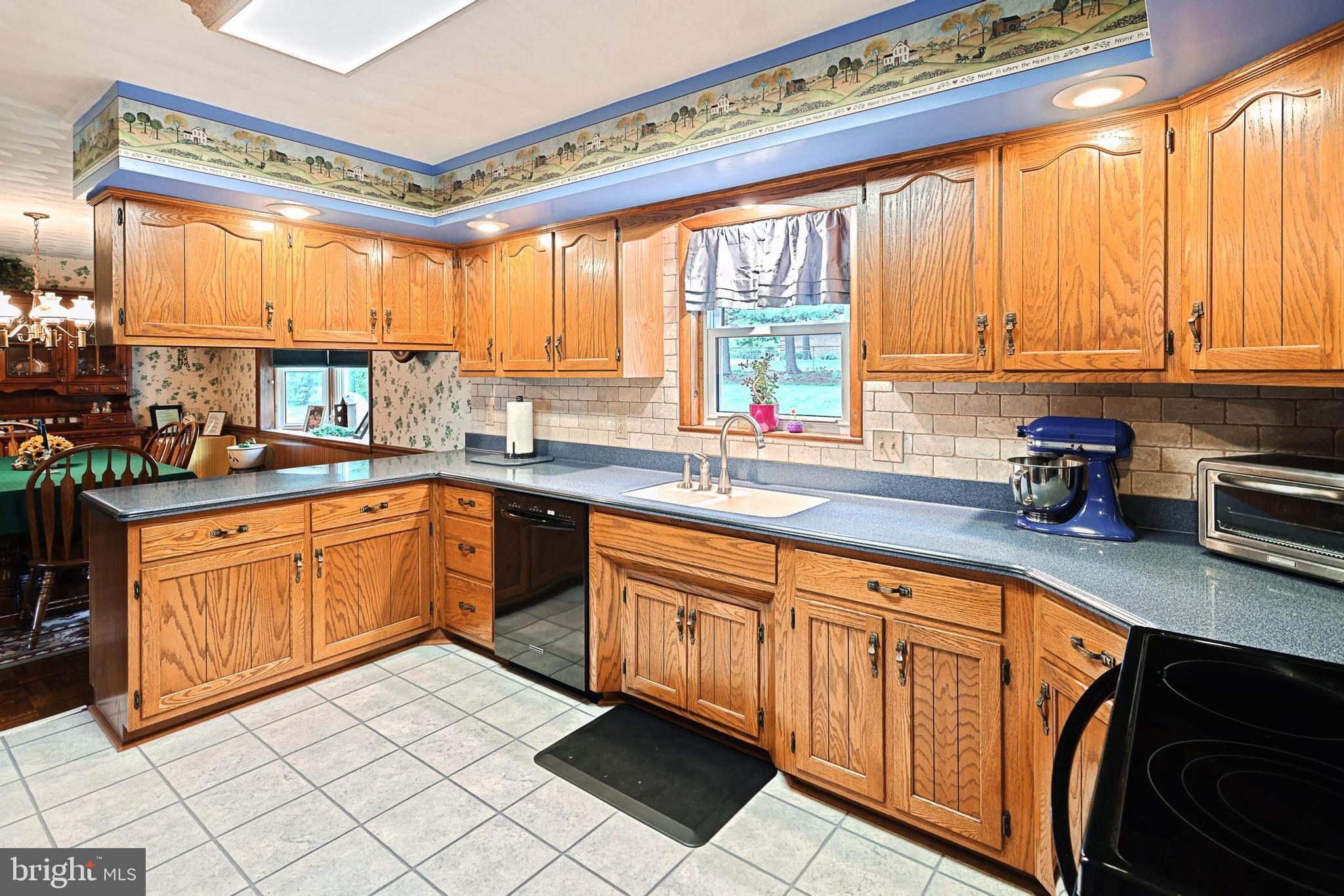 930 Church Road York, PA 17404 - Photo 17 of 36 Gallery Image 17