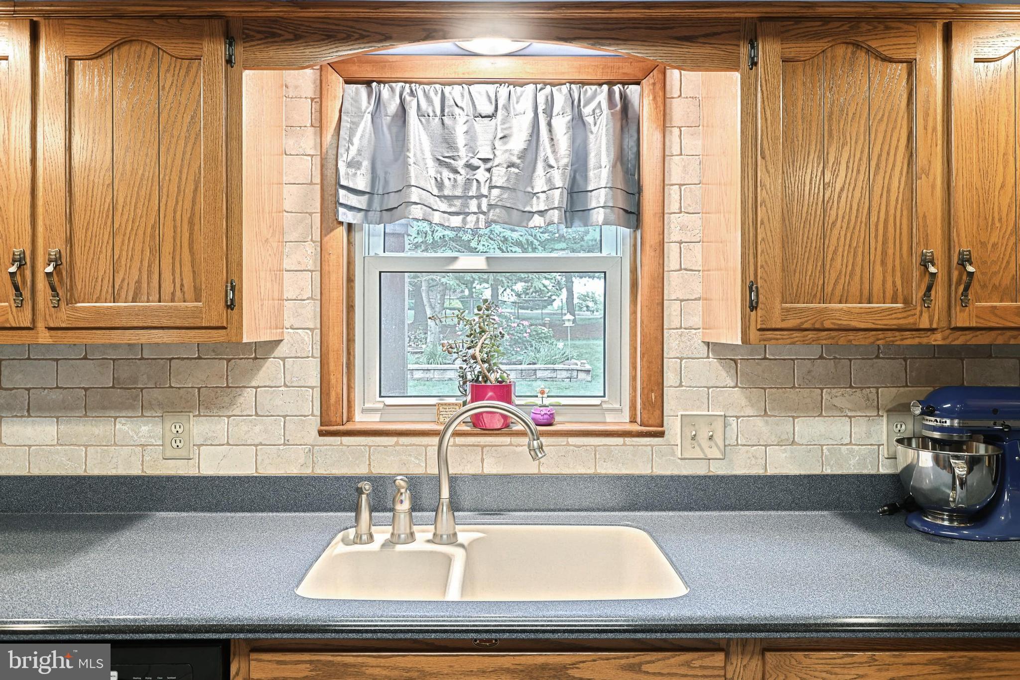 930 Church Road York, PA 17404 - Photo 18 of 36 Gallery Image 18