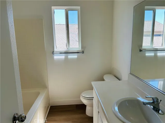 $2,300 | 13145 Falcon Trail, Victorville, CA 92392