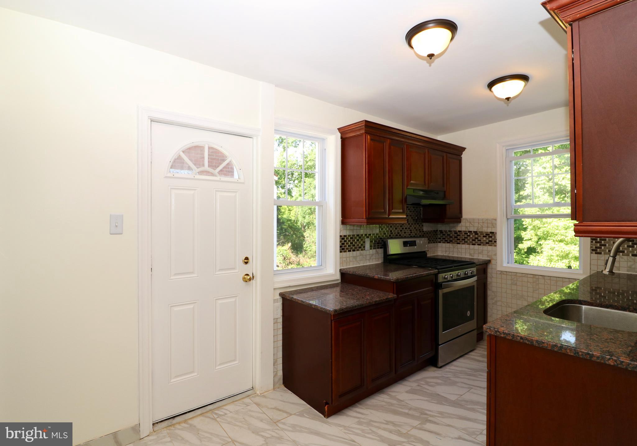 918 Rundale Avenue Lansdowne, PA 19050 - Photo 11 of 36