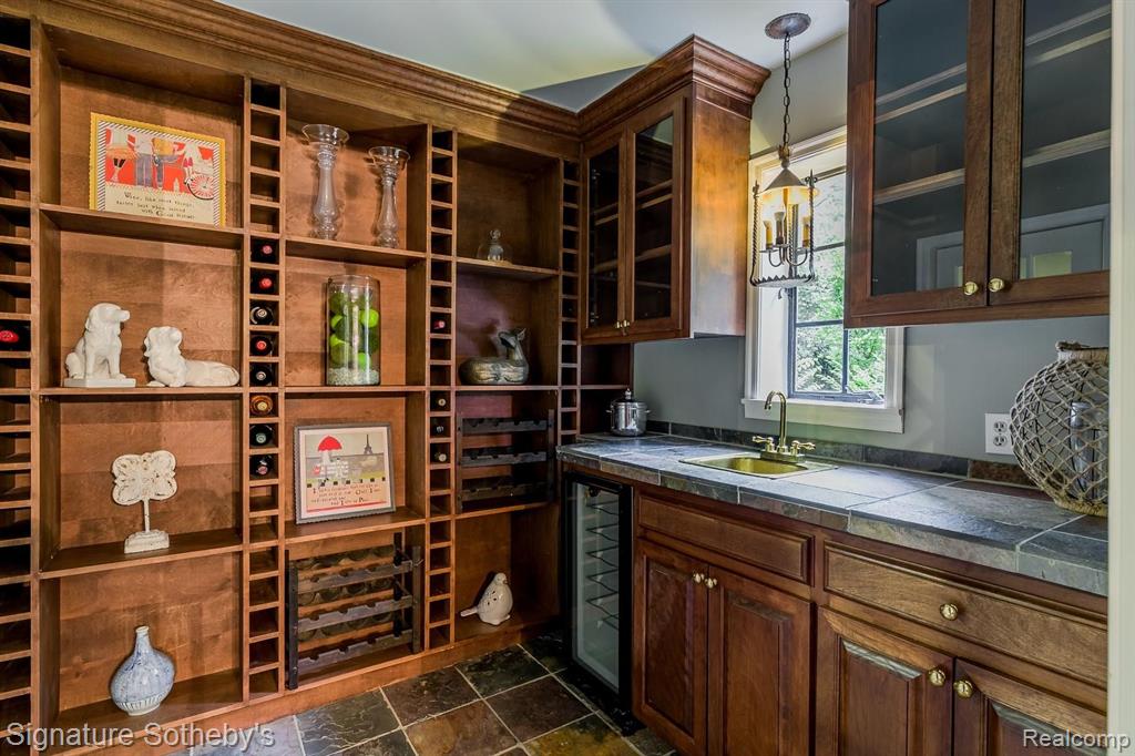 920 East Long Lake Road Bloomfield Hills, MI 48304 - Photo 16 of 47