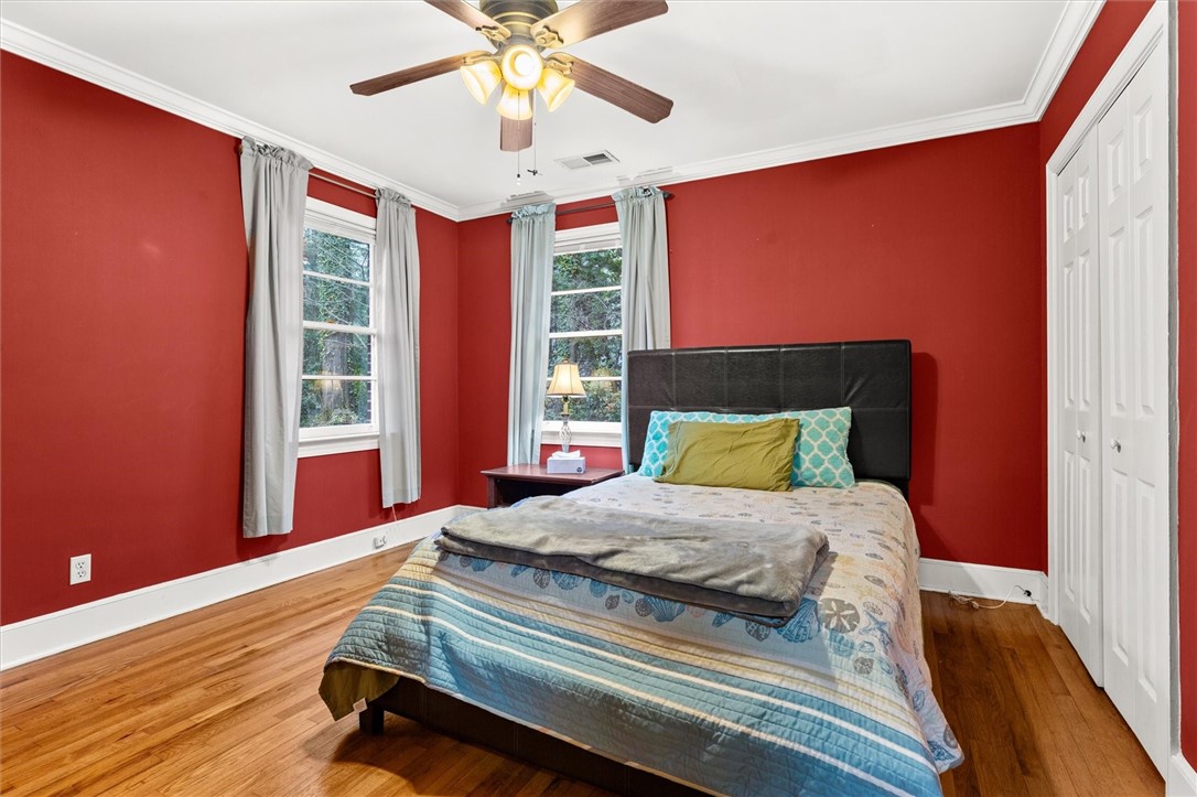 1124 Springdale Road Anderson, SC 29621 - Photo 24 of 43 2nd bedroom, main house