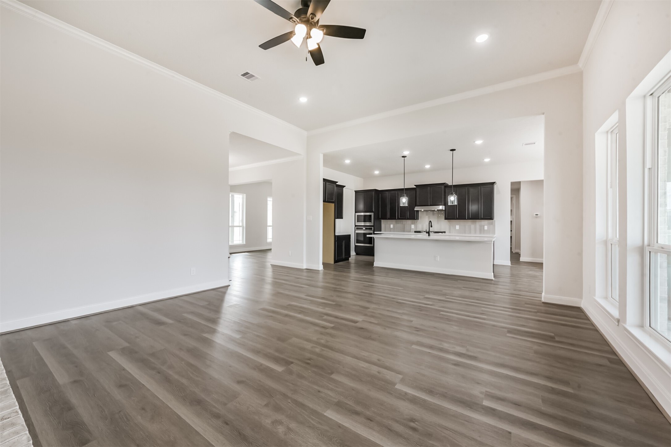 5611 Camp Creek Road Baytown, TX 77523 - Photo 7 of 45