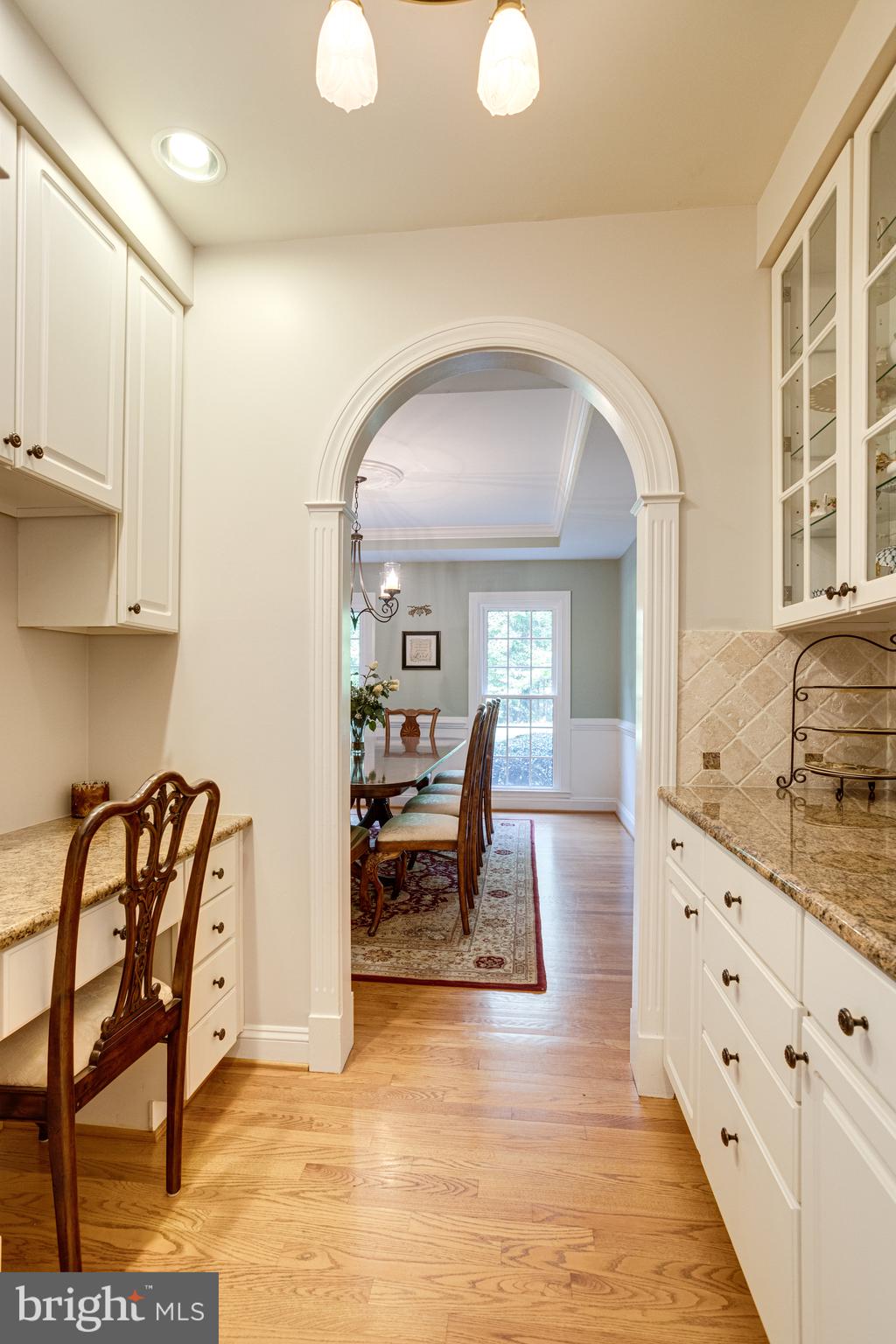 11901 Chapel Road Clifton, VA 20124 - Photo 13 of 98 Butler's Pantry with Arched Doorways
