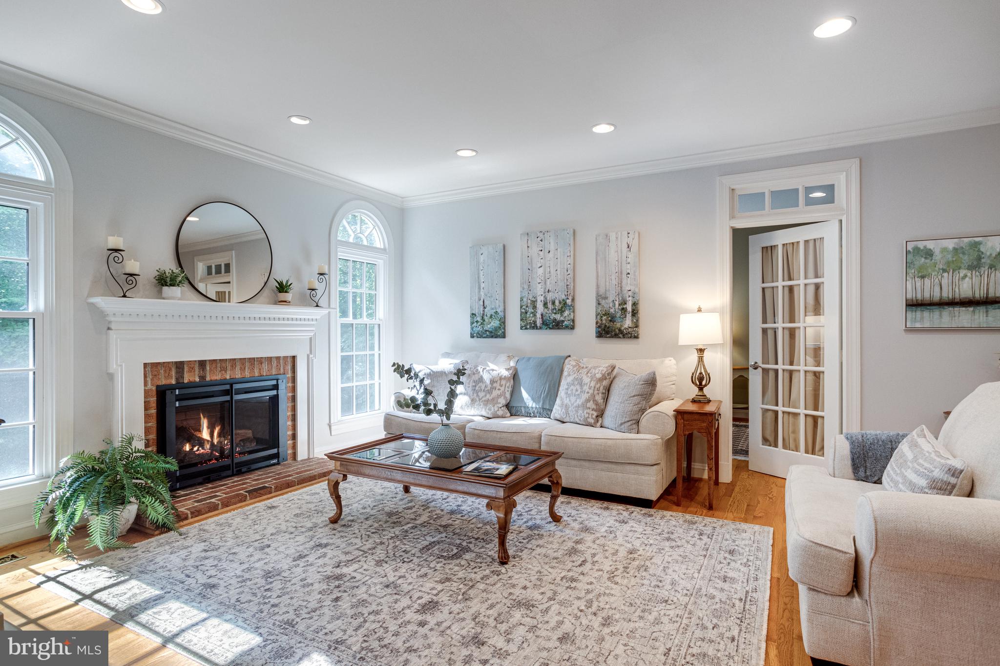 11901 Chapel Road Clifton, VA 20124 - Photo 19 of 98 Family Room