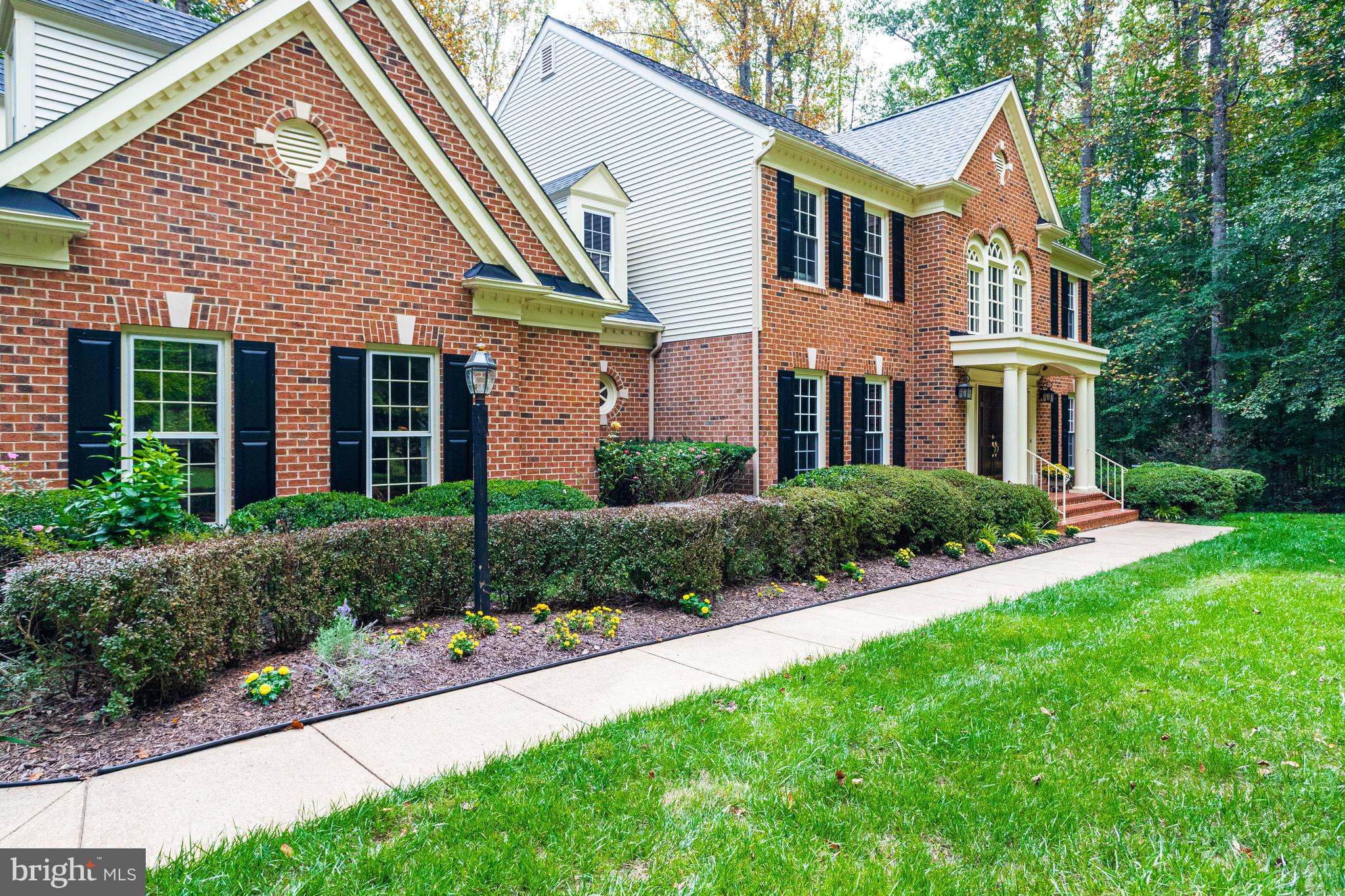 11901 Chapel Road Clifton, VA 20124 - Photo 5 of 98