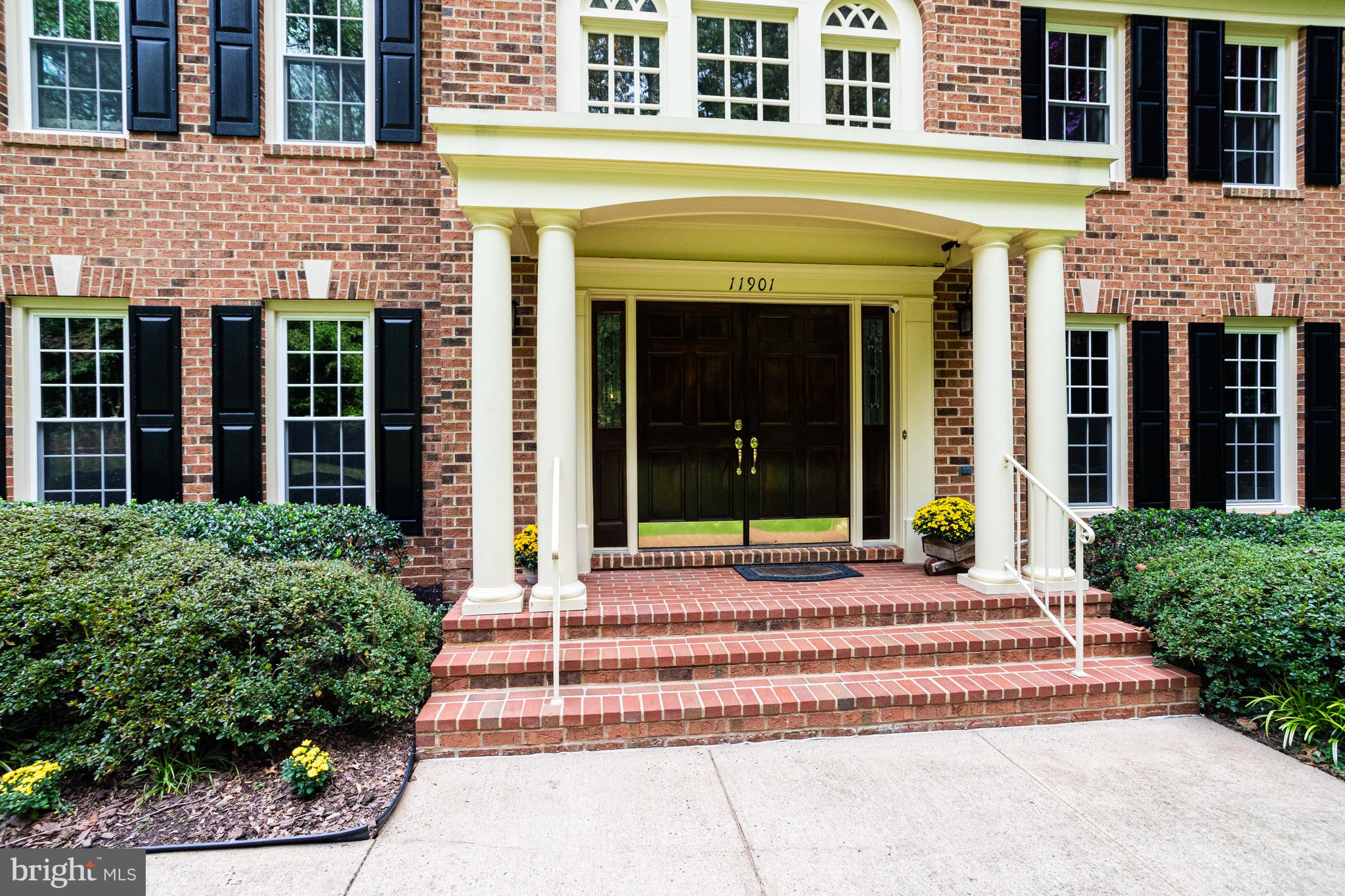 11901 Chapel Road Clifton, VA 20124 - Photo 6 of 98 Grand Double Doors Welcome You