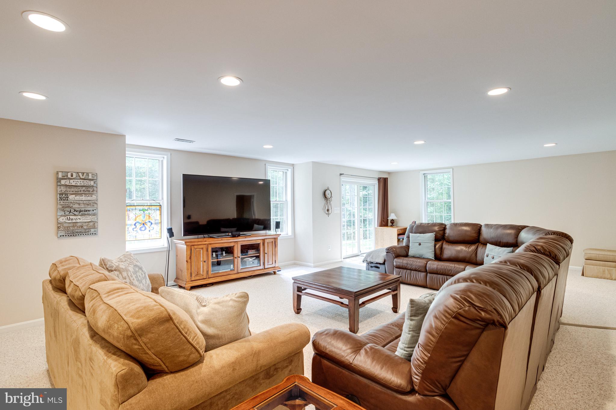 11901 Chapel Road Clifton, VA 20124 - Photo 75 of 98 Rec Room