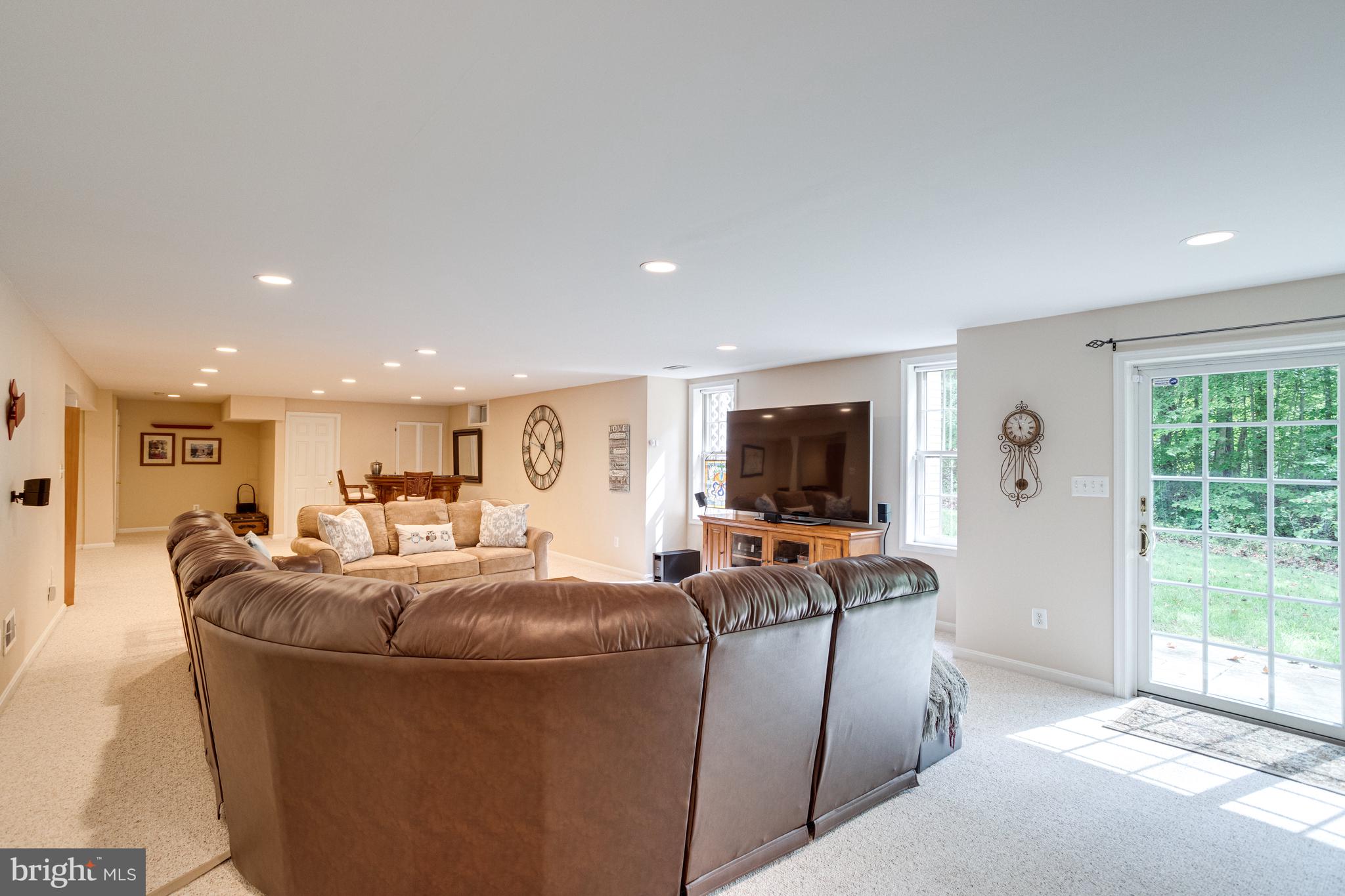 11901 Chapel Road Clifton, VA 20124 - Photo 80 of 98 Rec Room