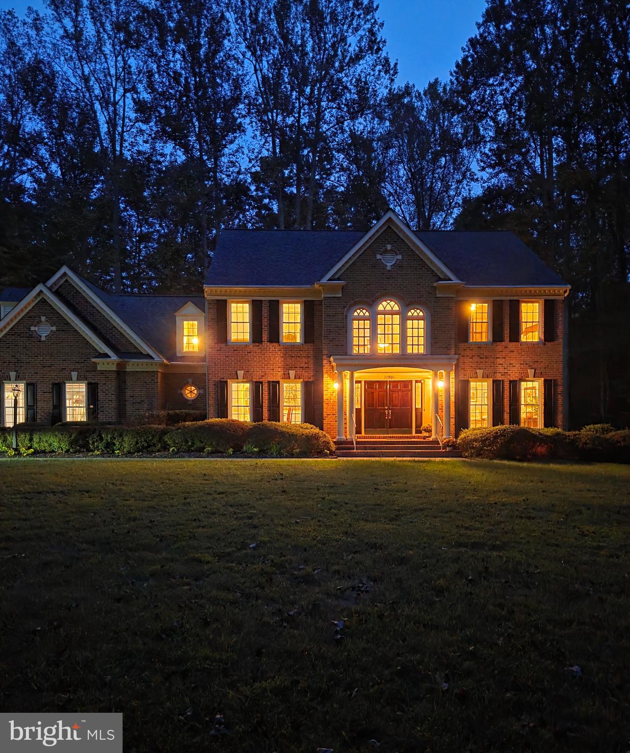 11901 Chapel Road Clifton, VA 20124 - Photo 92 of 98 Night View