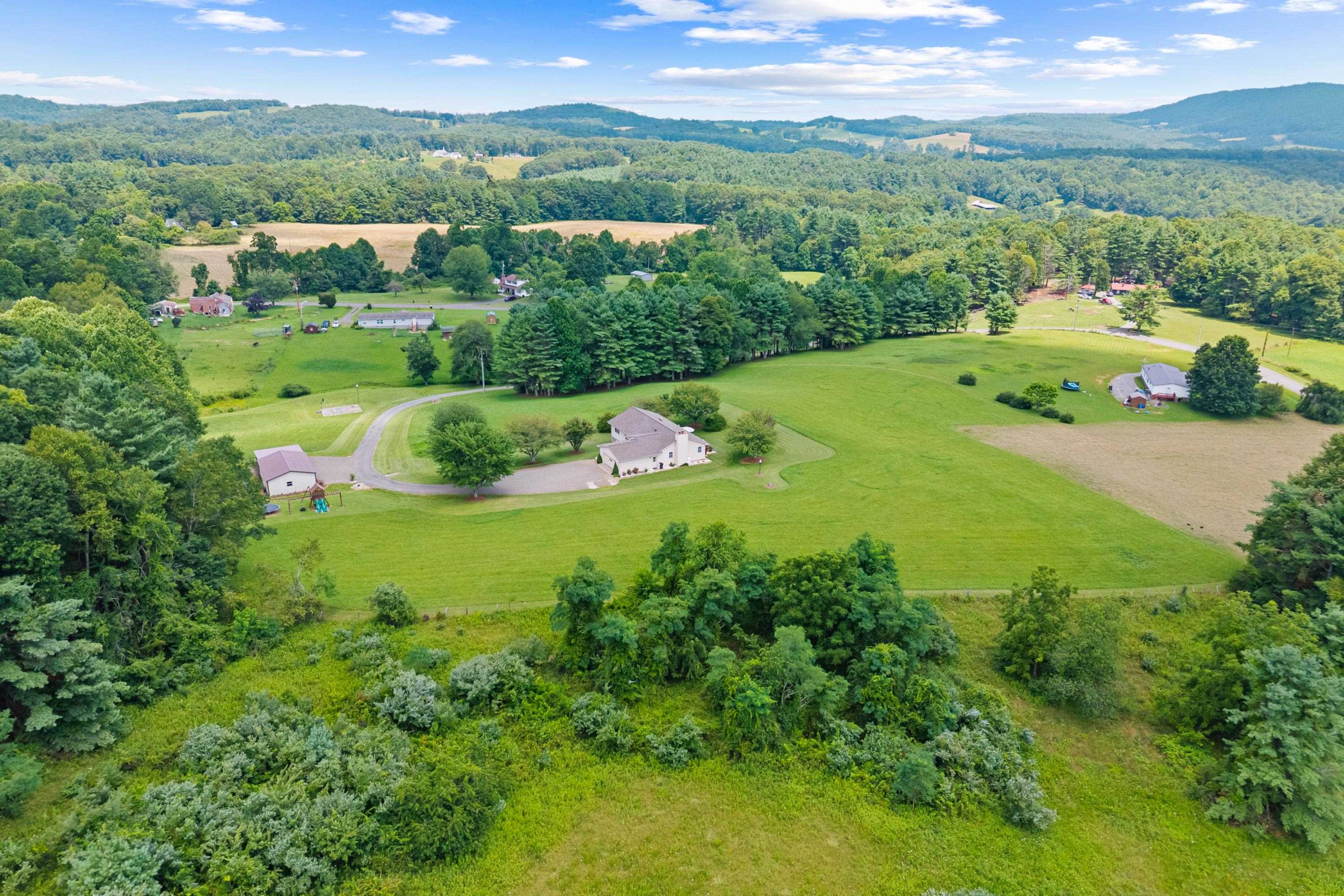 446 Wolfpen Ridge Road Galax, VA 24333 - Photo 113 of 122 Gallery Image 113