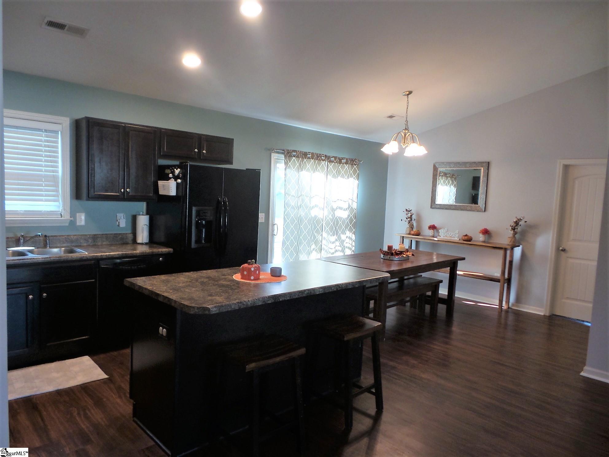 403 Mandys Meadow Drive Inman, SC 29349 - Photo 8 of 36