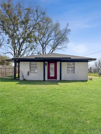 $150,000 | 603 West Evans Street, Hearne, TX 77859