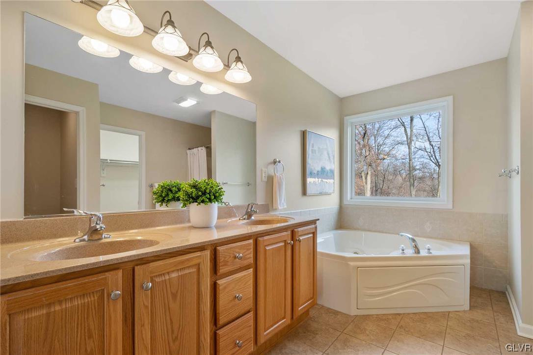 5438 Vera Cruz Road Center Valley, PA 18034 - Photo 24 of 35 Gallery Image 24