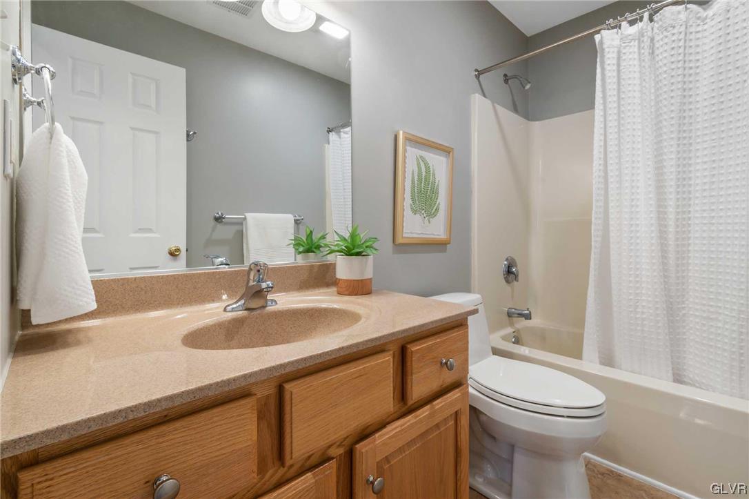 5438 Vera Cruz Road Center Valley, PA 18034 - Photo 29 of 35 Gallery Image 29
