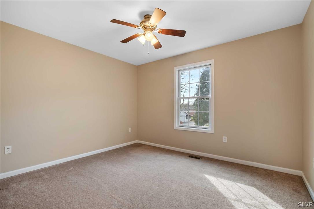 5438 Vera Cruz Road Center Valley, PA 18034 - Photo 31 of 35 Gallery Image 31