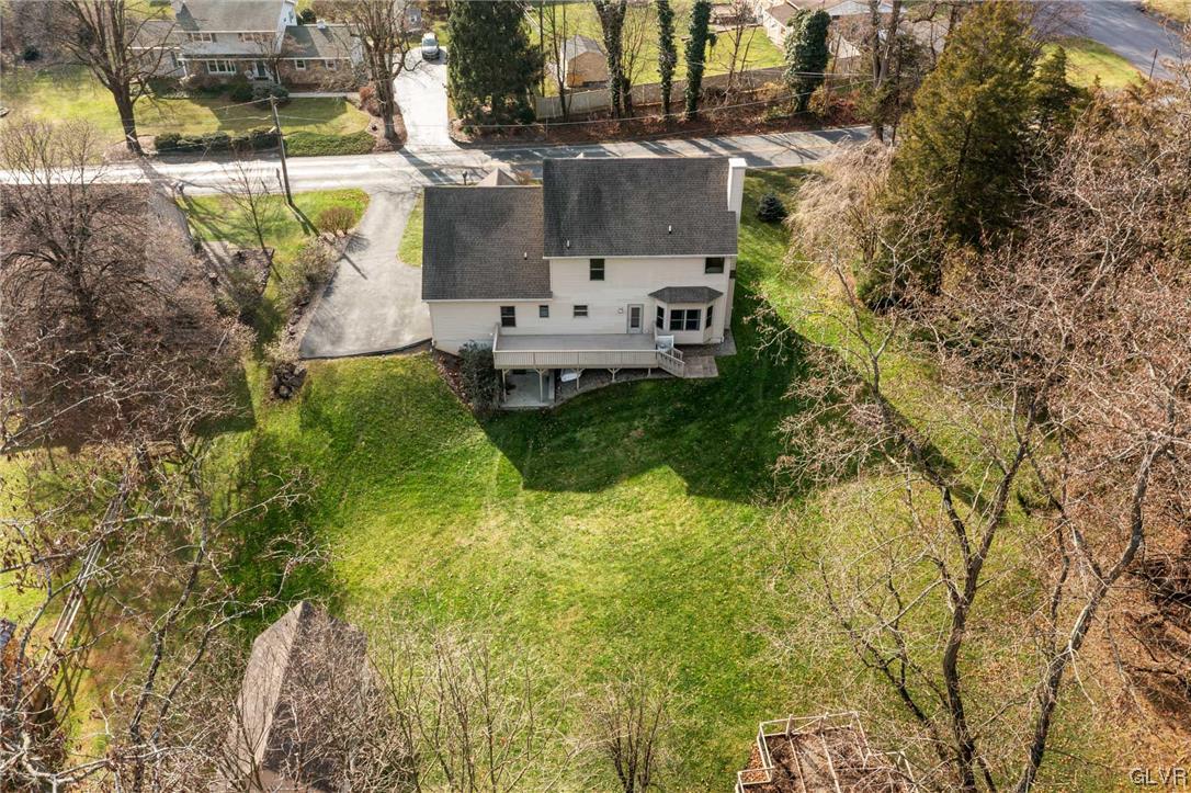 5438 Vera Cruz Road Center Valley, PA 18034 - Photo 5 of 35 Gallery Image 5