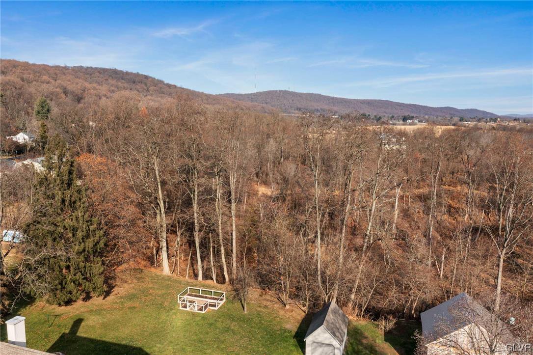 5438 Vera Cruz Road Center Valley, PA 18034 - Photo 6 of 35 Gallery Image 6