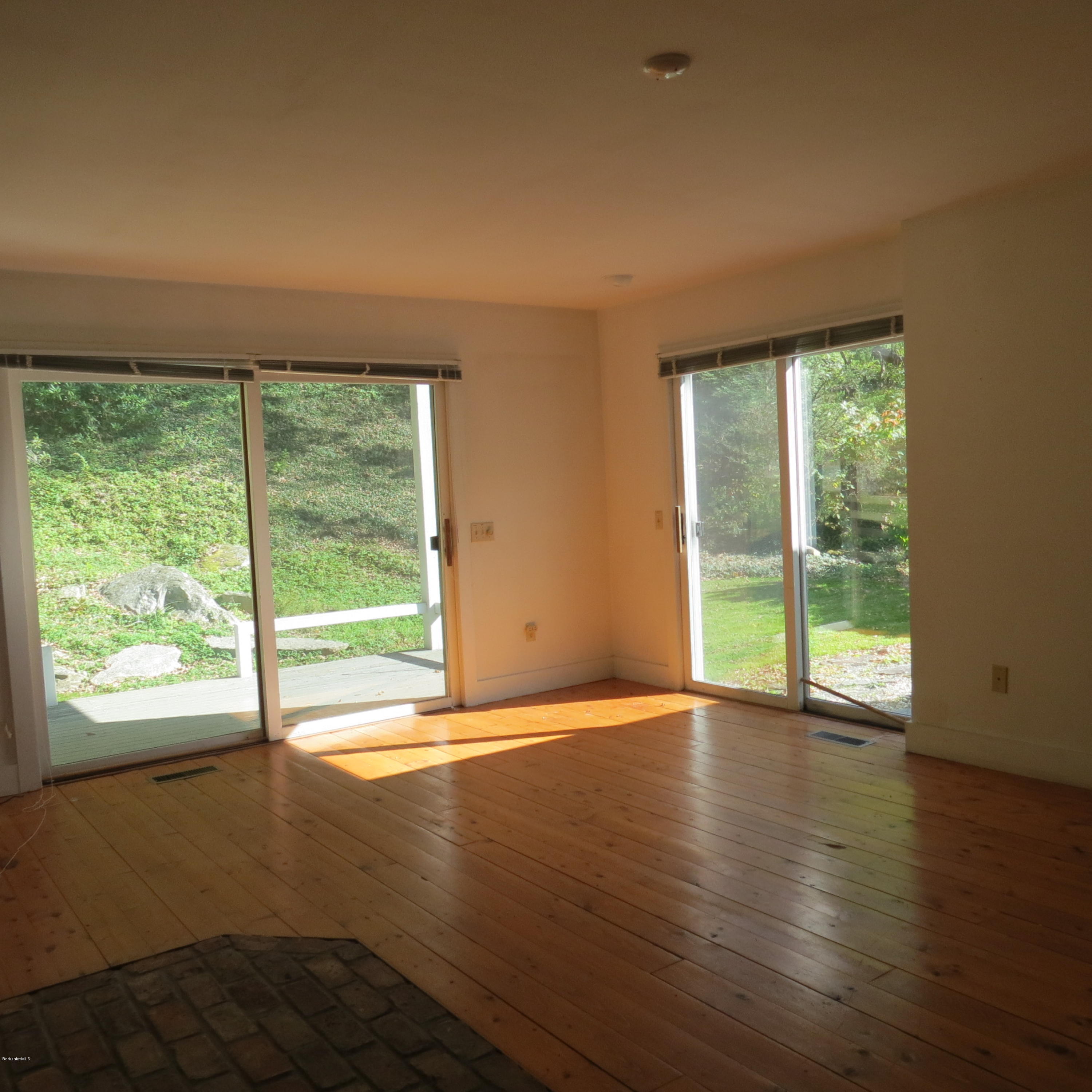 518 Cold Spring Road Williamstown, MA 01267 - Photo 22 of 42 Windows from den overlook gardens