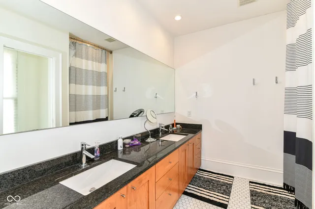 $3,500 | 1630 North New Jersey Street, Indianapolis, IN 46202