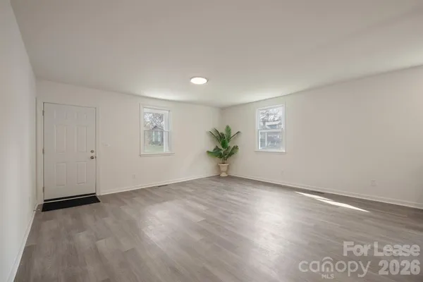 $1,800 | 1417 North Oakwood Street, Gastonia, NC 28052