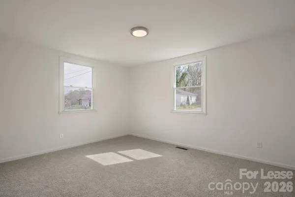 $1,800 | 1417 North Oakwood Street, Gastonia, NC 28052